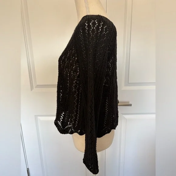 ONLY ASOS Black Crochet Cropped Sweater Small Scallop Hem Wide Sleeve - Picture 5 of 11